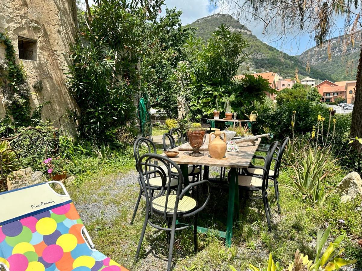 Out Finish Villa Cassi Finale Ligure Exterior foto