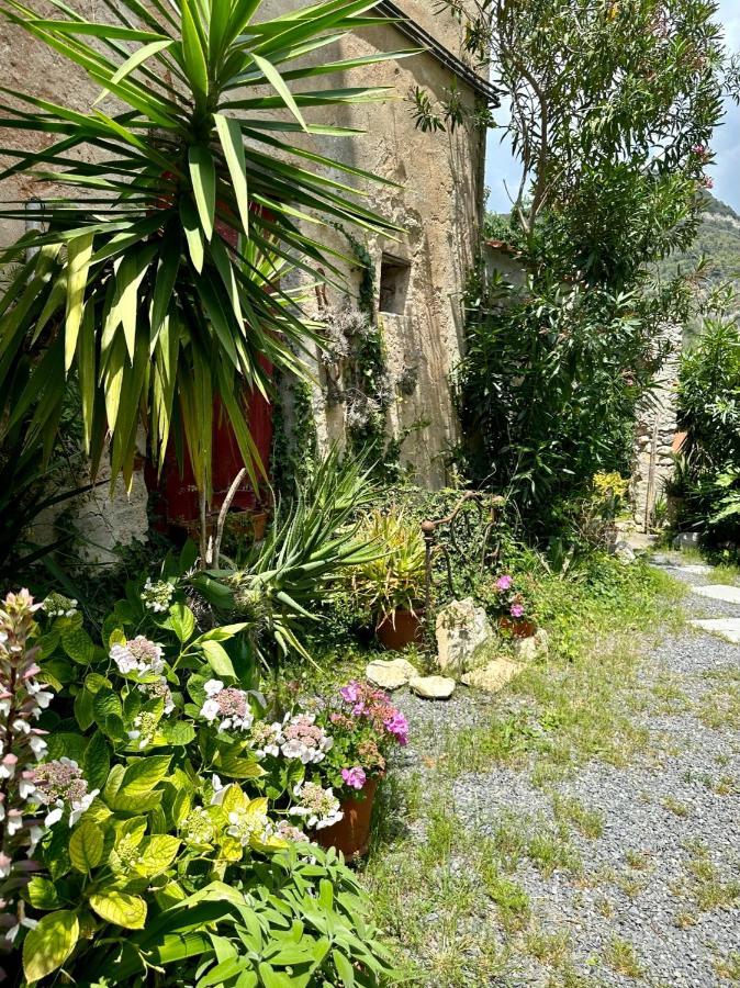 Out Finish Villa Cassi Finale Ligure Exterior foto